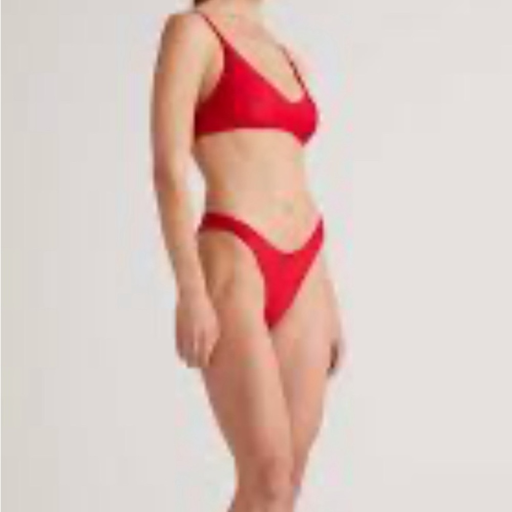 Quince Italian Plunge Bikini Top & Italian High / Leg Bikini Bottom Size M NWT